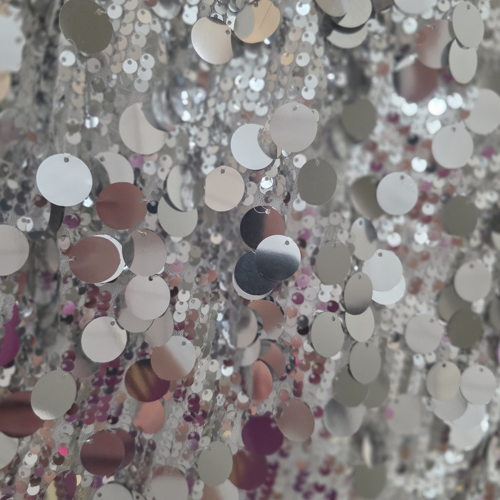 SHEIN Silver Sequin Mini Skirt - Picture 3 of 4
